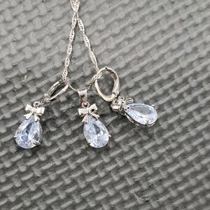 Elegant Silver and Blue Teardrop Jewelry Set
